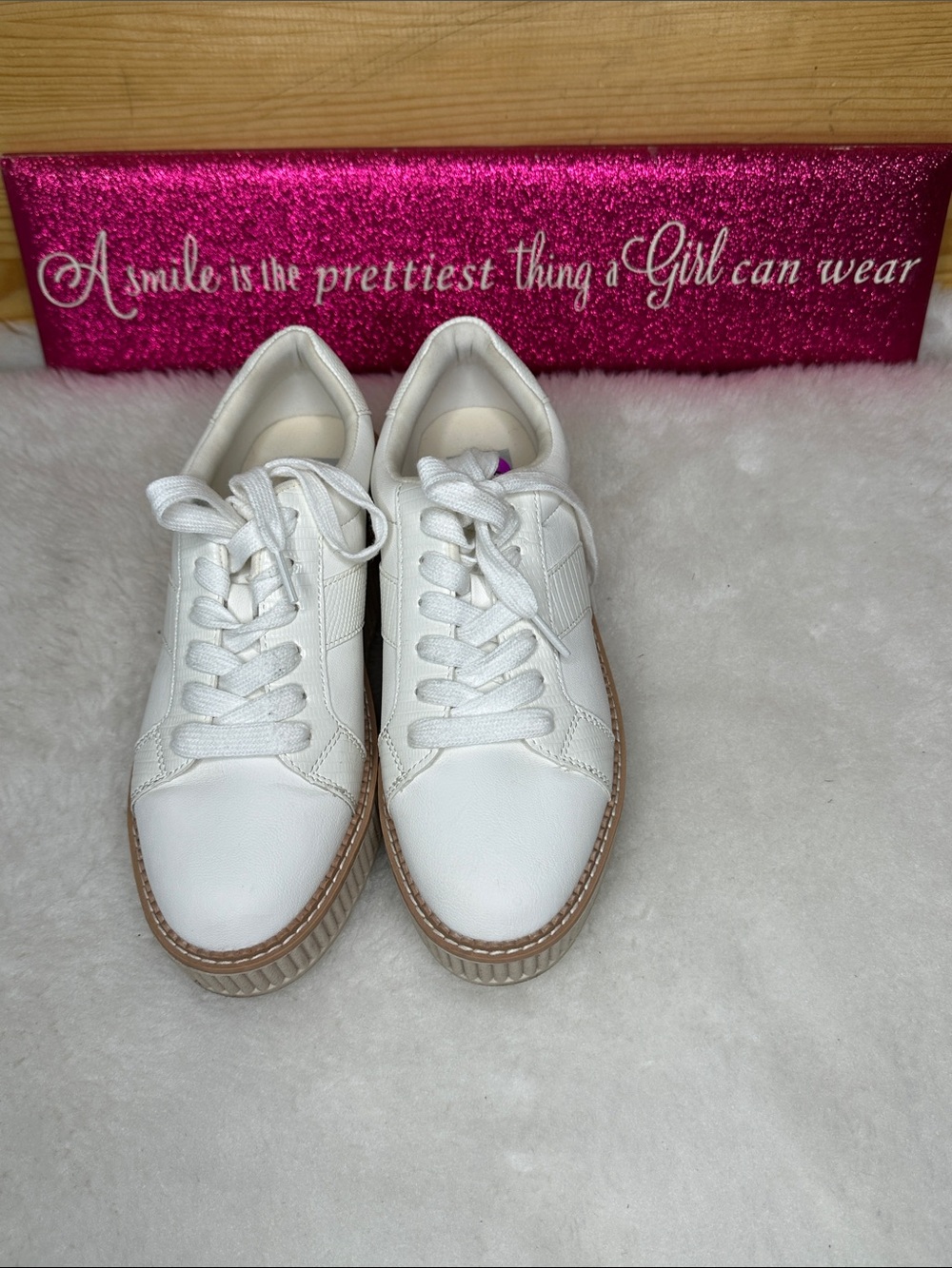 Women’s Dolce Vita Tiger Platform Sneakers Size 8.5 - Picture 2 of 11
